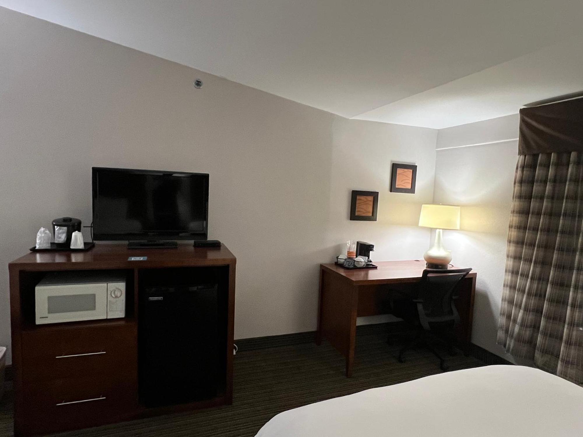 Country Inn & Suites By Radisson, Battle Creek, Mi Exterior foto